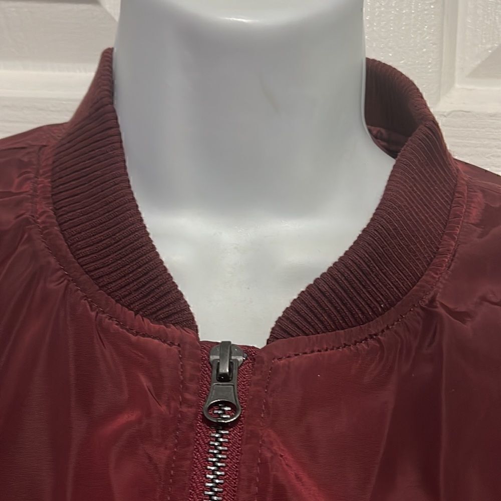 Lightweight Jacket. - Picture 6 of 6